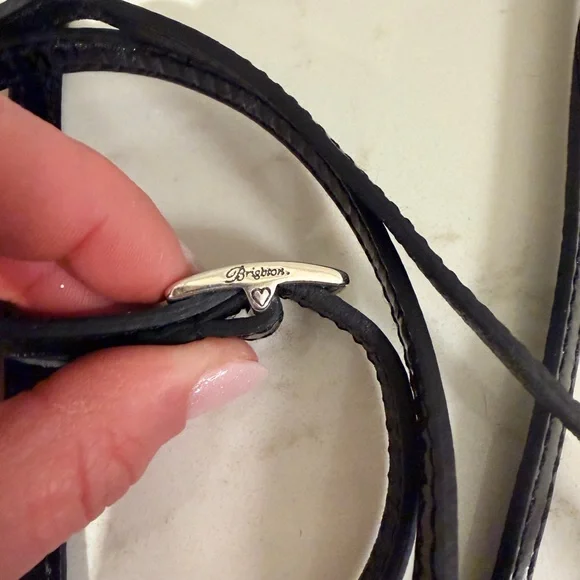 Brighton Animal Print Crossbody Wallet with Black Trim - LIKE NEW! - Picture 4 of 13